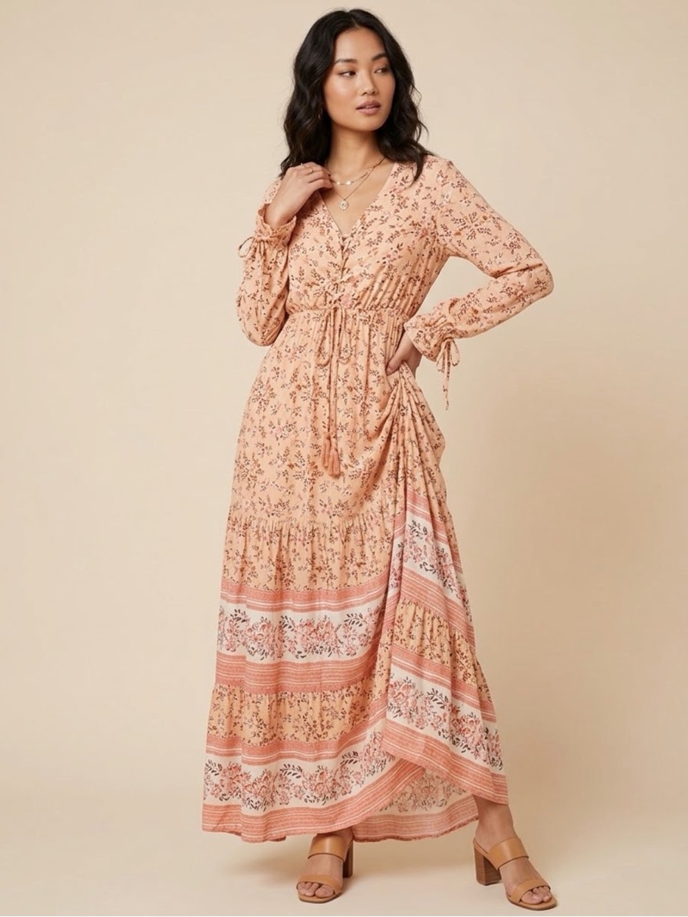 Boho Floral Print Cinched Lace Up V-Neck Tiered Maxi Dress Long Sleeve Peach M